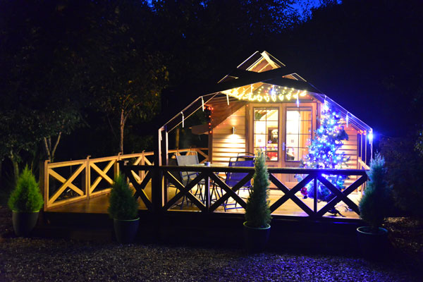 Sutton Cabins at Christmas - Sample Photo 1